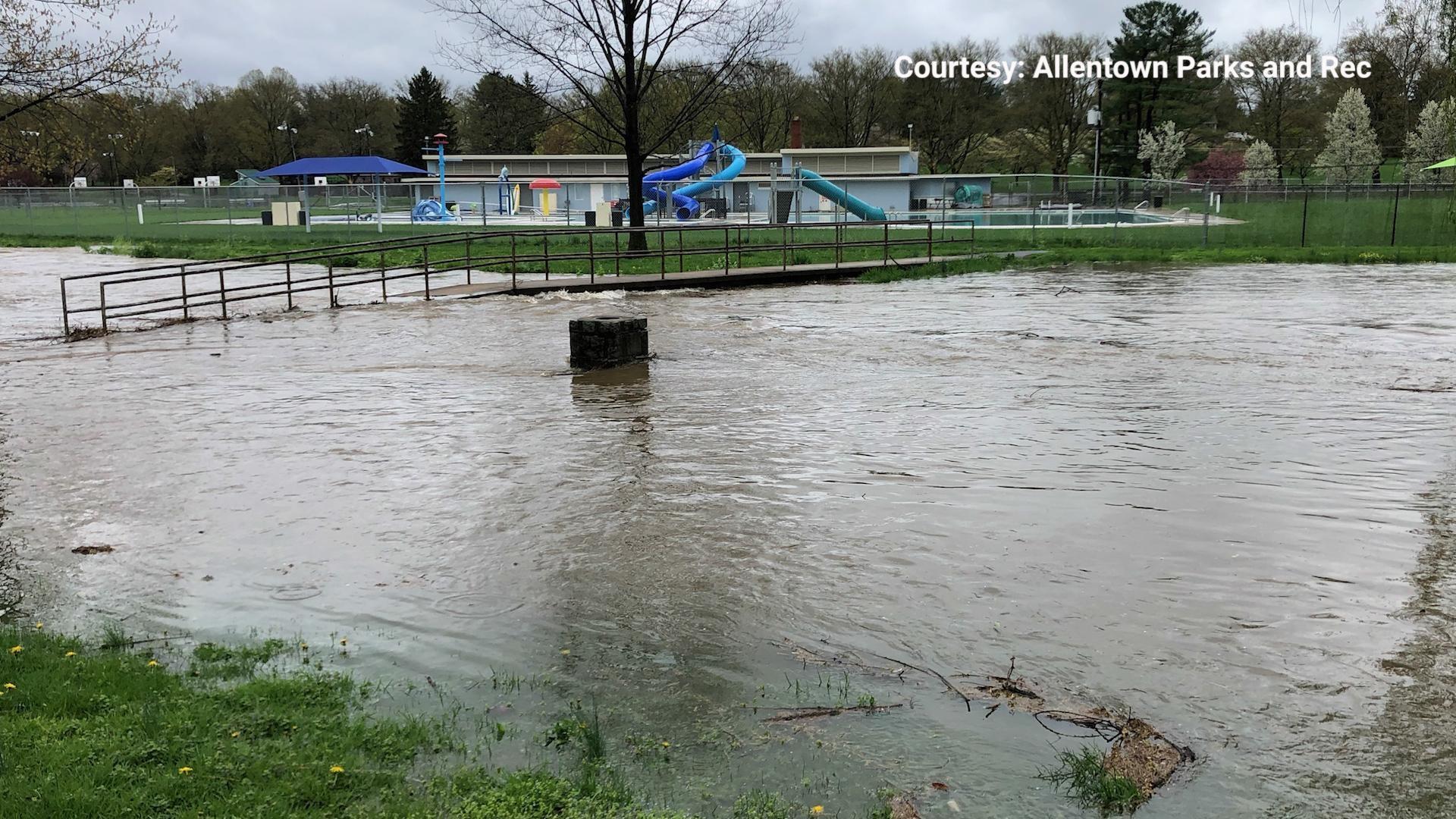 Crews Work to Stop Flooding at Cedar Beach Park